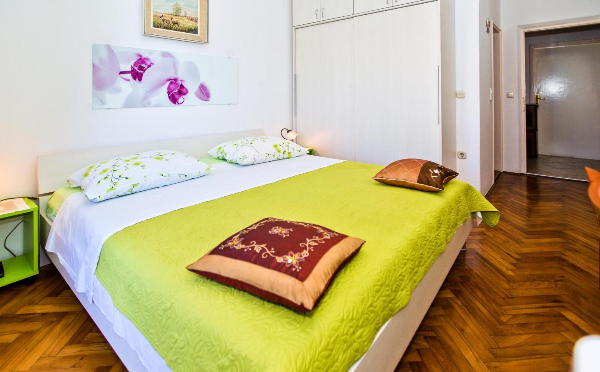 Rooms Barbaric Χβαρ Εξωτερικό φωτογραφία