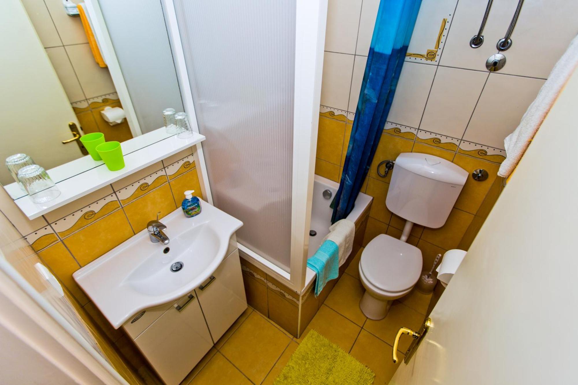 Rooms Barbaric Χβαρ Εξωτερικό φωτογραφία